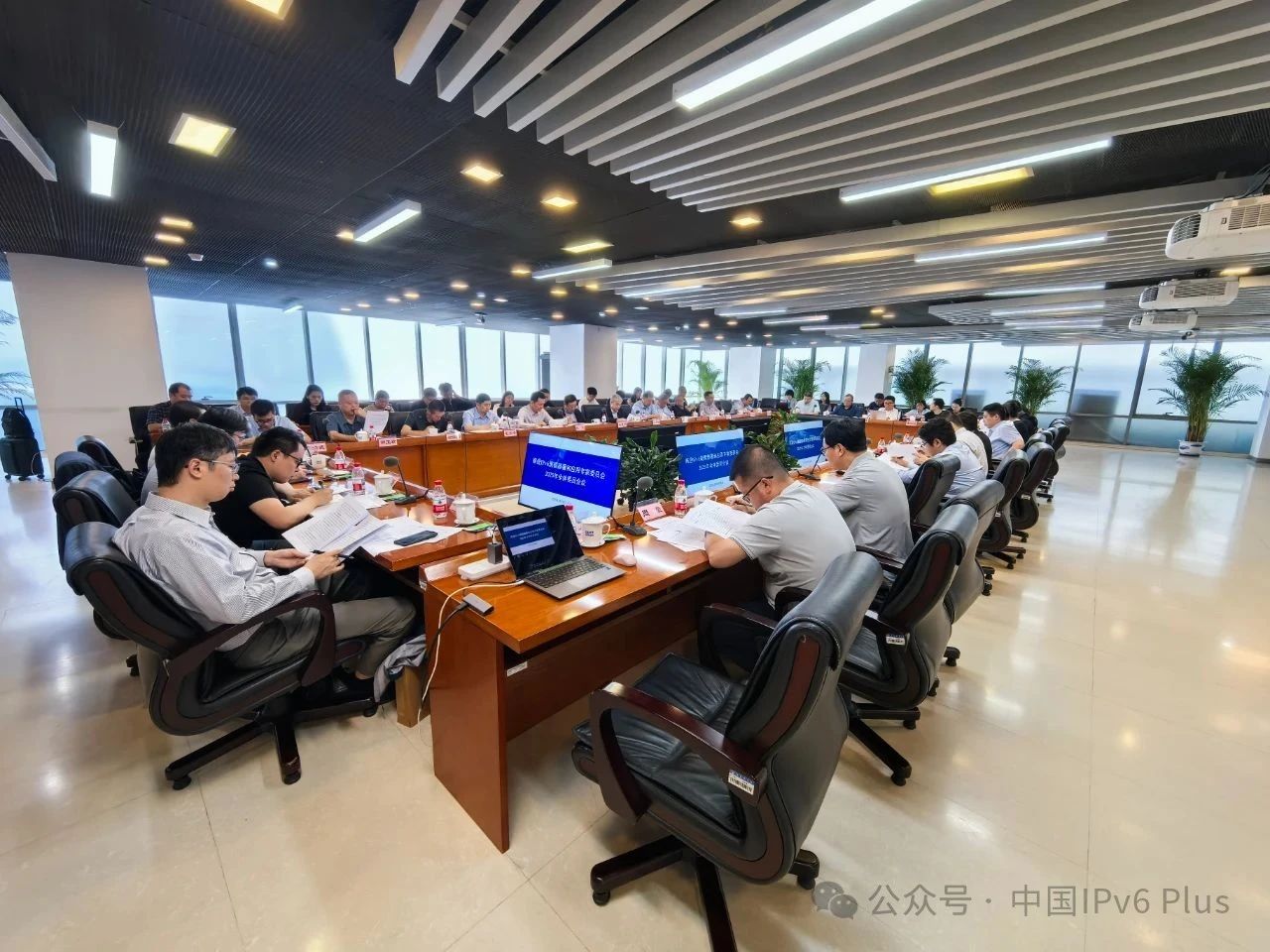 IPv6浼氳.jpg